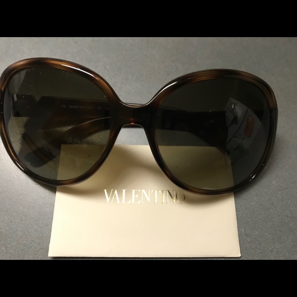 Valentino sunglasses